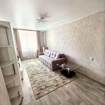 Продается 1-комнатная квартира, 41 м²