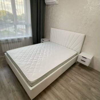 Продается 1-комнатная квартира, 37 м²