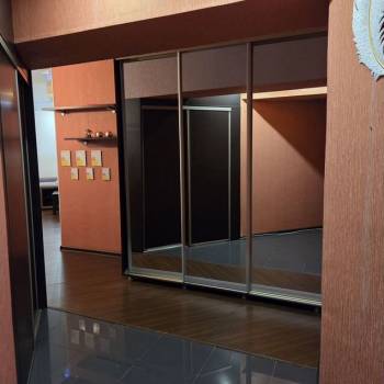 Сдается 2-х комнатная квартира, 72 м²