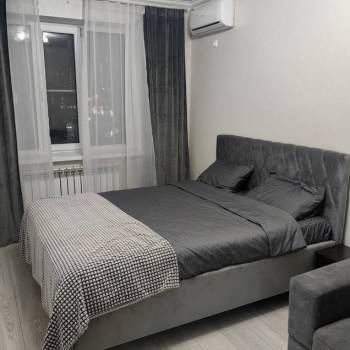 Продается 1-комнатная квартира, 43 м²