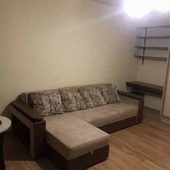 Сдается 1-комнатная квартира, 46 м²