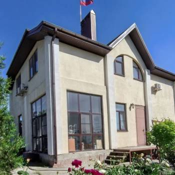 Продается Дом, 320 м²