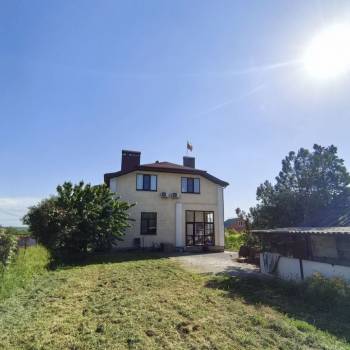 Продается Дом, 320 м²