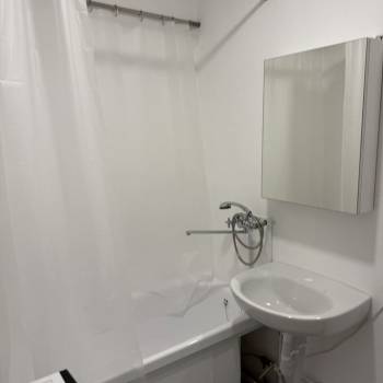 Сдается 1-комнатная квартира, 28,4 м²