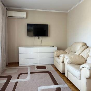Сдается 2-х комнатная квартира, 39,9 м²