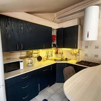 Продается 1-комнатная квартира, 35 м²
