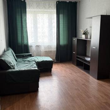 Сдается 1-комнатная квартира, 40 м²