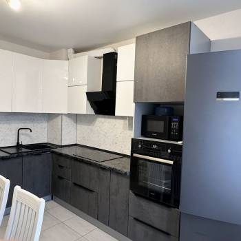 Сдается 2-х комнатная квартира, 56 м²