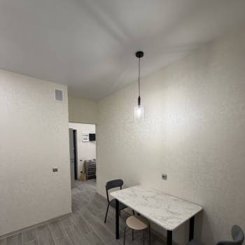 Сдается 1-комнатная квартира, 37 м²