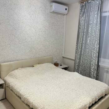 Сдается 1-комнатная квартира, 45 м²