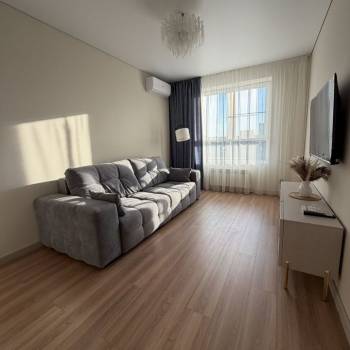 Сдается 2-х комнатная квартира, 69 м²
