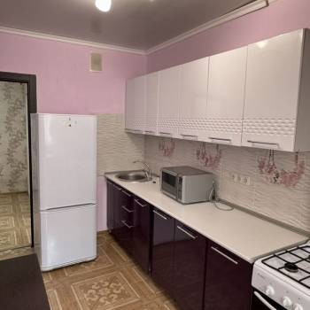 Сдается 2-х комнатная квартира, 58 м²