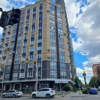 Сдается 1-комнатная квартира, 46 м²