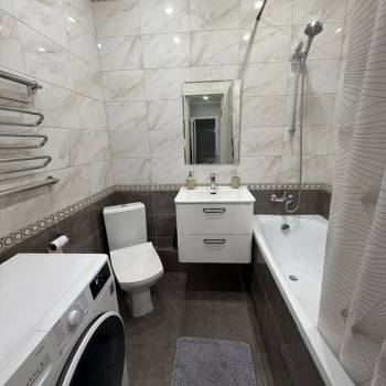 Продается 2-х комнатная квартира, 64 м²