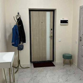 Сдается 1-комнатная квартира, 53 м²