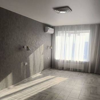 Продается 1-комнатная квартира, 44 м²