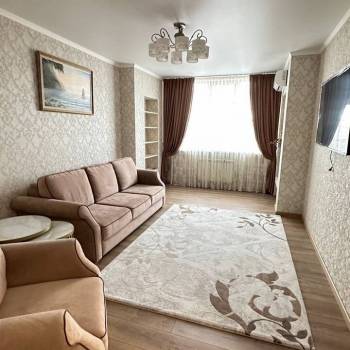 Сдается 2-х комнатная квартира, 64 м²