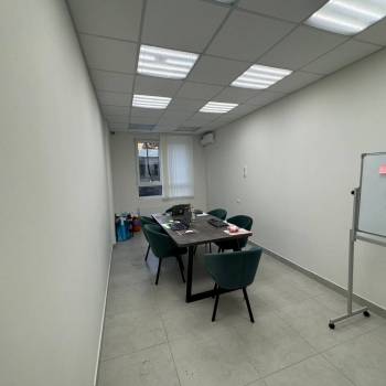 Продается Офис, 202,3 м²