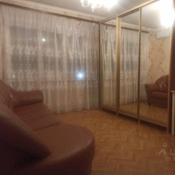 Сдается Многокомнатная квартира, 61 м²