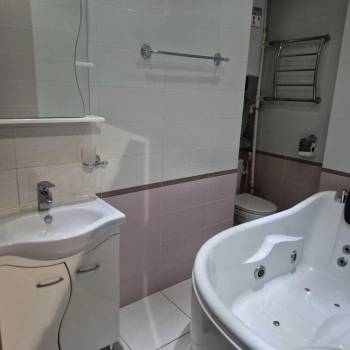 Продается 3-х комнатная квартира, 110 м²