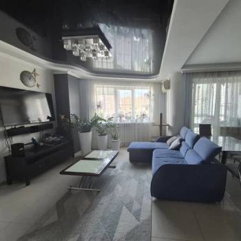 Продается 3-х комнатная квартира, 110 м²