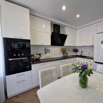 Продается 2-х комнатная квартира, 62 м²