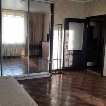 Сдается 1-комнатная квартира, 37 м²
