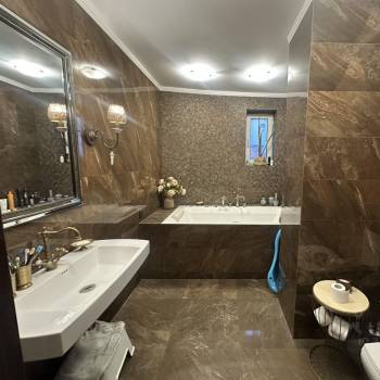 Продается Многокомнатная квартира, 116,5 м²