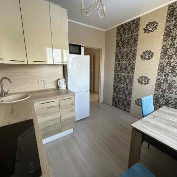 Сдается 2-х комнатная квартира, 55 м²