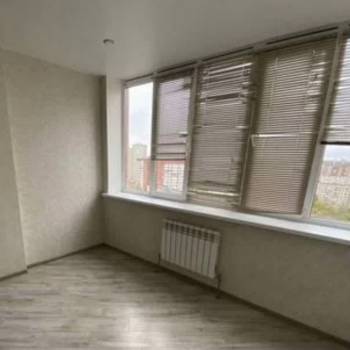 Продается 1-комнатная квартира, 43 м²