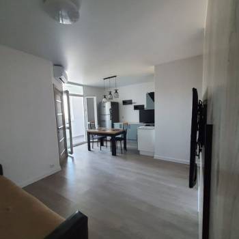 Сдается 1-комнатная квартира, 43 м²