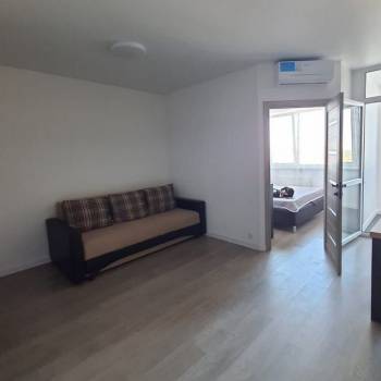 Сдается 1-комнатная квартира, 43 м²