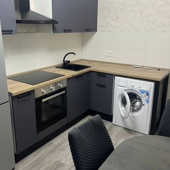 Сдается 1-комнатная квартира, 42 м²