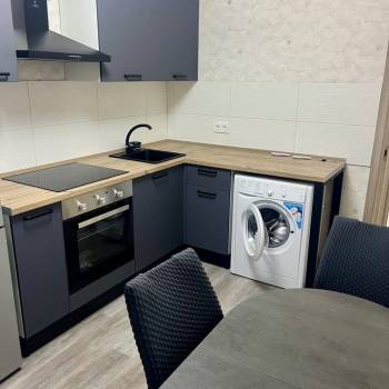 Сдается 1-комнатная квартира, 42 м²