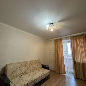 Сдается 1-комнатная квартира, 37,8 м²