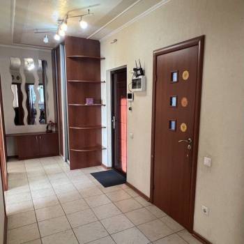Продается 3-х комнатная квартира, 82 м²