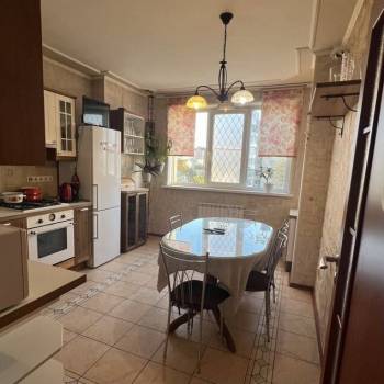 Продается 3-х комнатная квартира, 82 м²