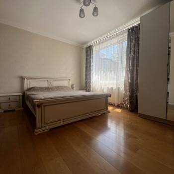 Продается Дом, 230 м²