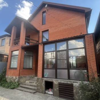Продается Дом, 230 м²
