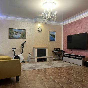 Продается Дом, 230 м²