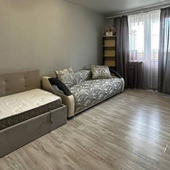 Сдается 1-комнатная квартира, 41 м²