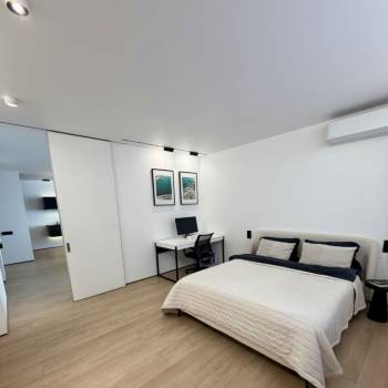 Продается 2-х комнатная квартира, 80 м²