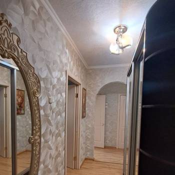 Сдается 2-х комнатная квартира, 61 м²