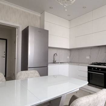 Продается 1-комнатная квартира, 40,4 м²