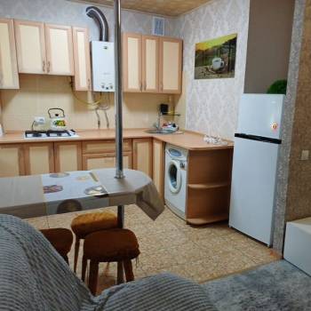 Сдается 1-комнатная квартира, 38 м²