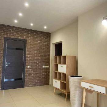 Сдается 2-х комнатная квартира, 76 м²