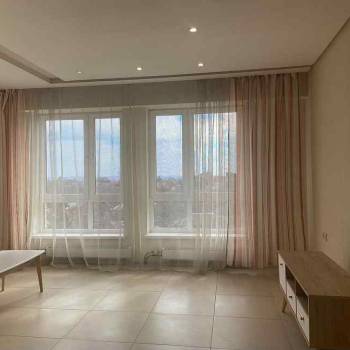 Сдается 2-х комнатная квартира, 76 м²