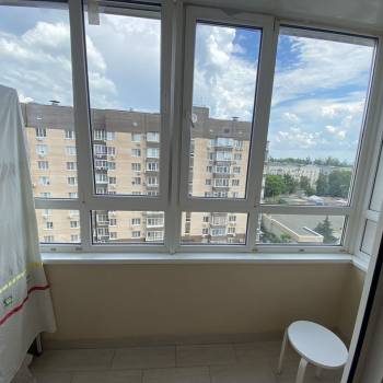 Продается 1-комнатная квартира, 42 м²
