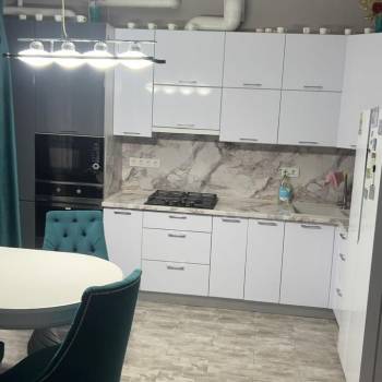 Продается 2-х комнатная квартира, 63 м²