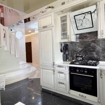 Продается Дом, 210 м²
